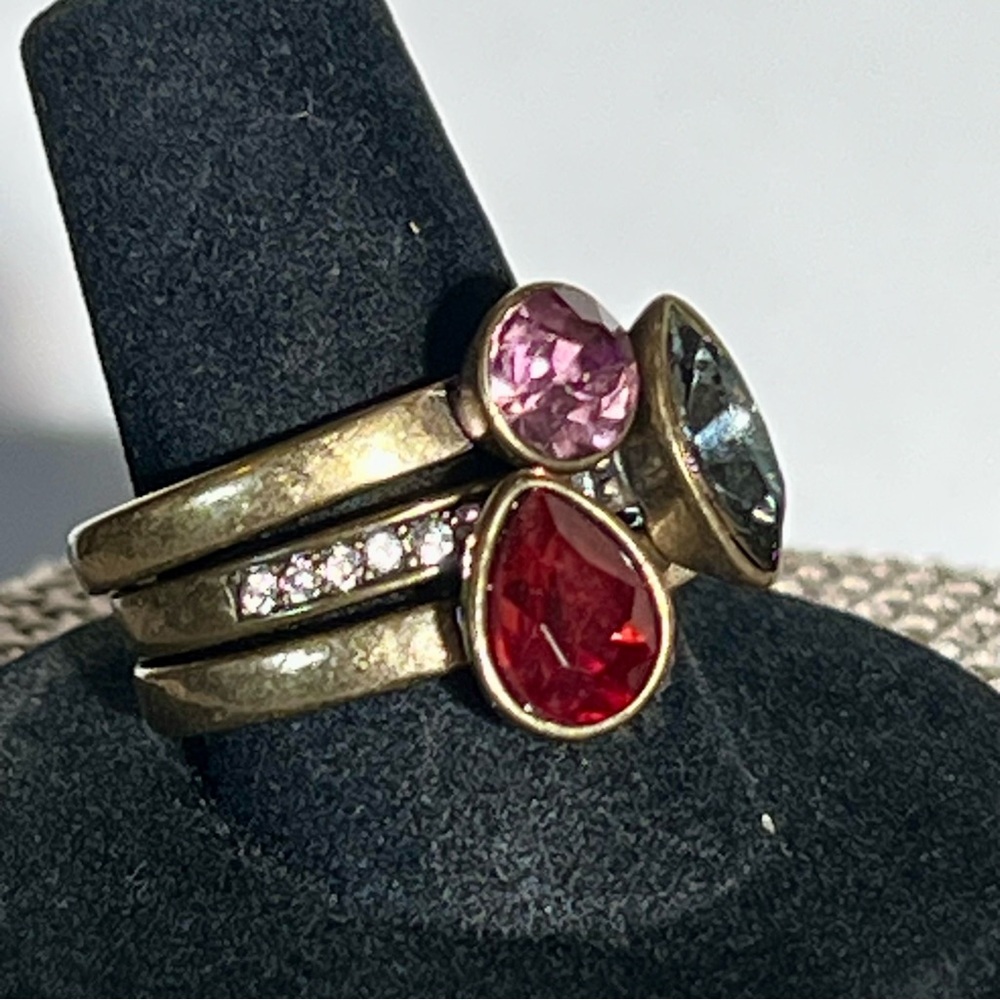 Chloe + Isabel Bouquet Rouge Stackable Rings - Picture 2 of 4